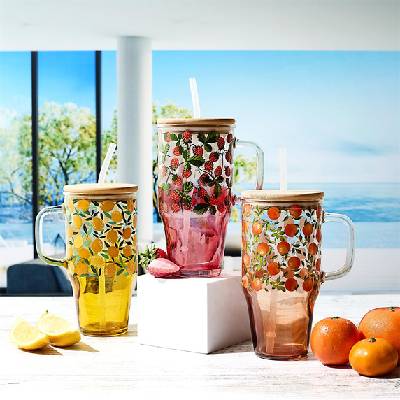 Kubek z pokrywką i słomką Soleo 650ml     cytryny