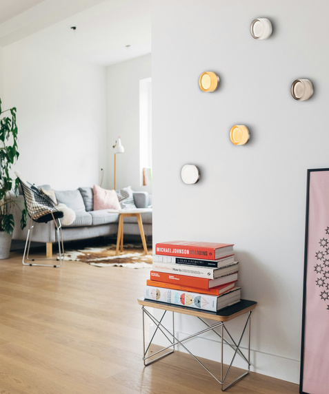 Lampa ścienna CANDY LED 13,5 cm biała - minimalistyczny kinkiet