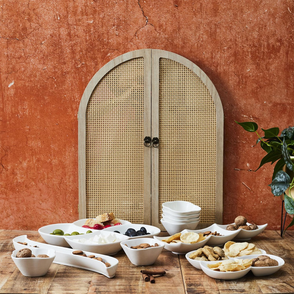 Zestaw 10 naczyń do serwowania            przystawek biały