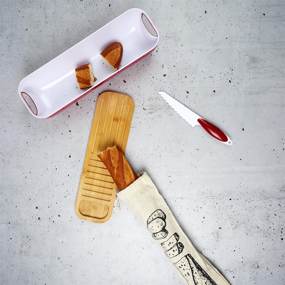 Komplet 3w1 deska, pojemnik z napisem     i nóż czerwony