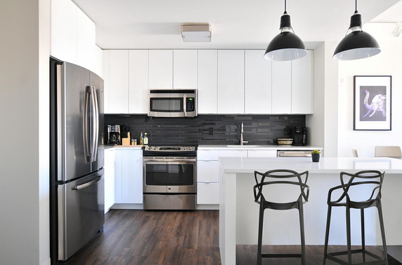 Stołek barowy Lexi czarny