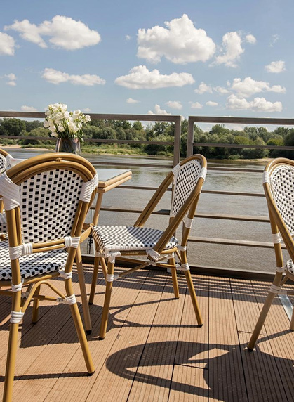 Krzesło ogrodowe CAFE PARIS białe rattan